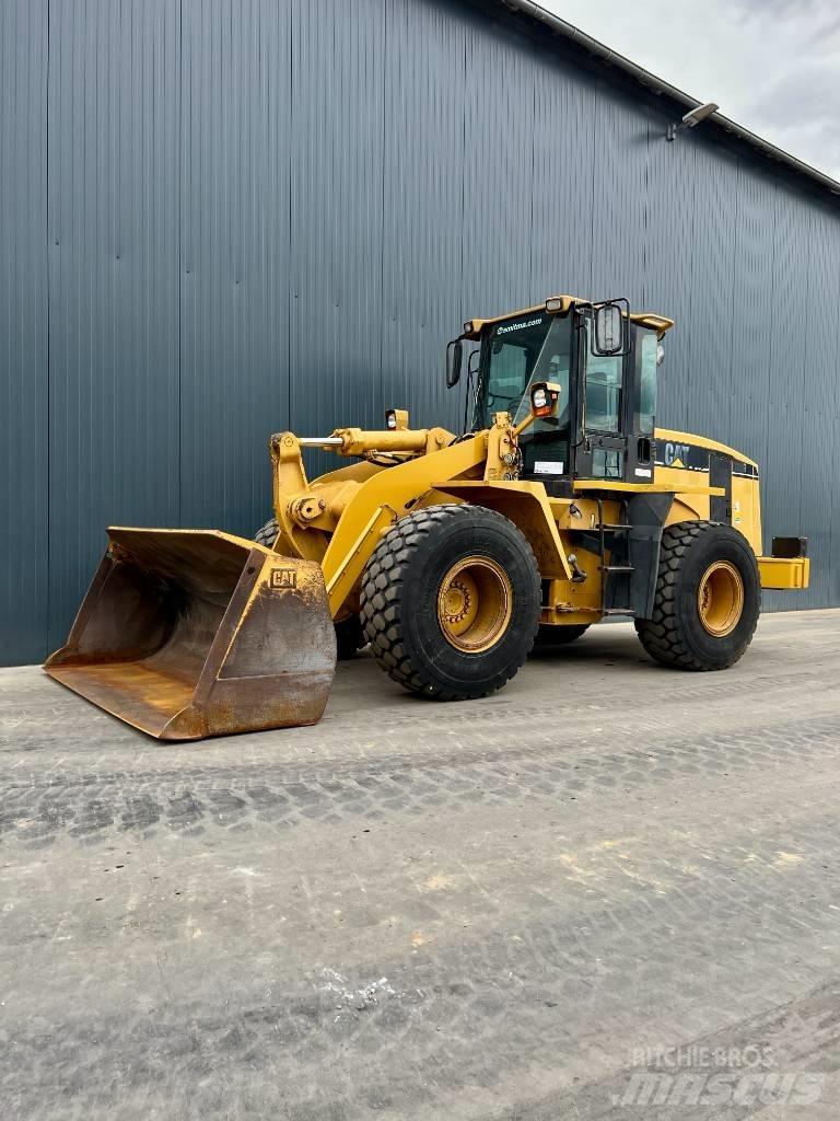 CAT 938G Naudoti ratiniai krautuvai