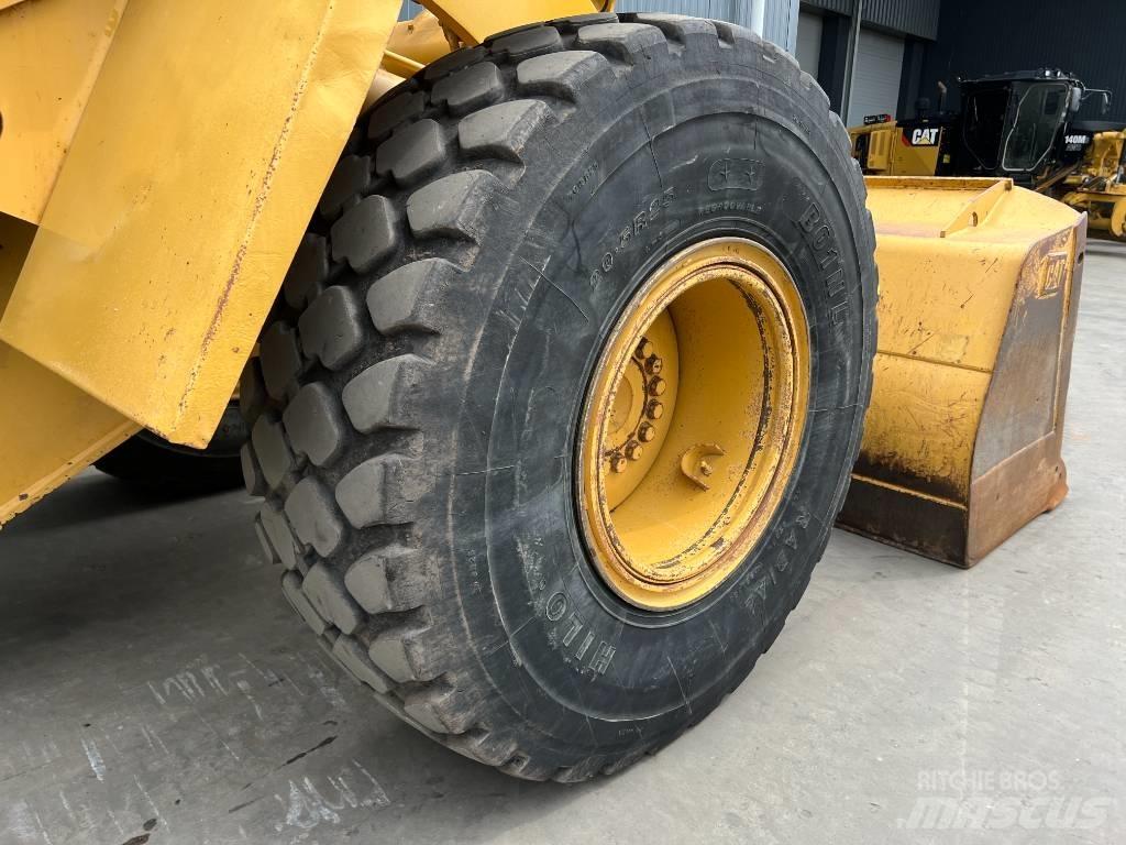 CAT 938G Naudoti ratiniai krautuvai