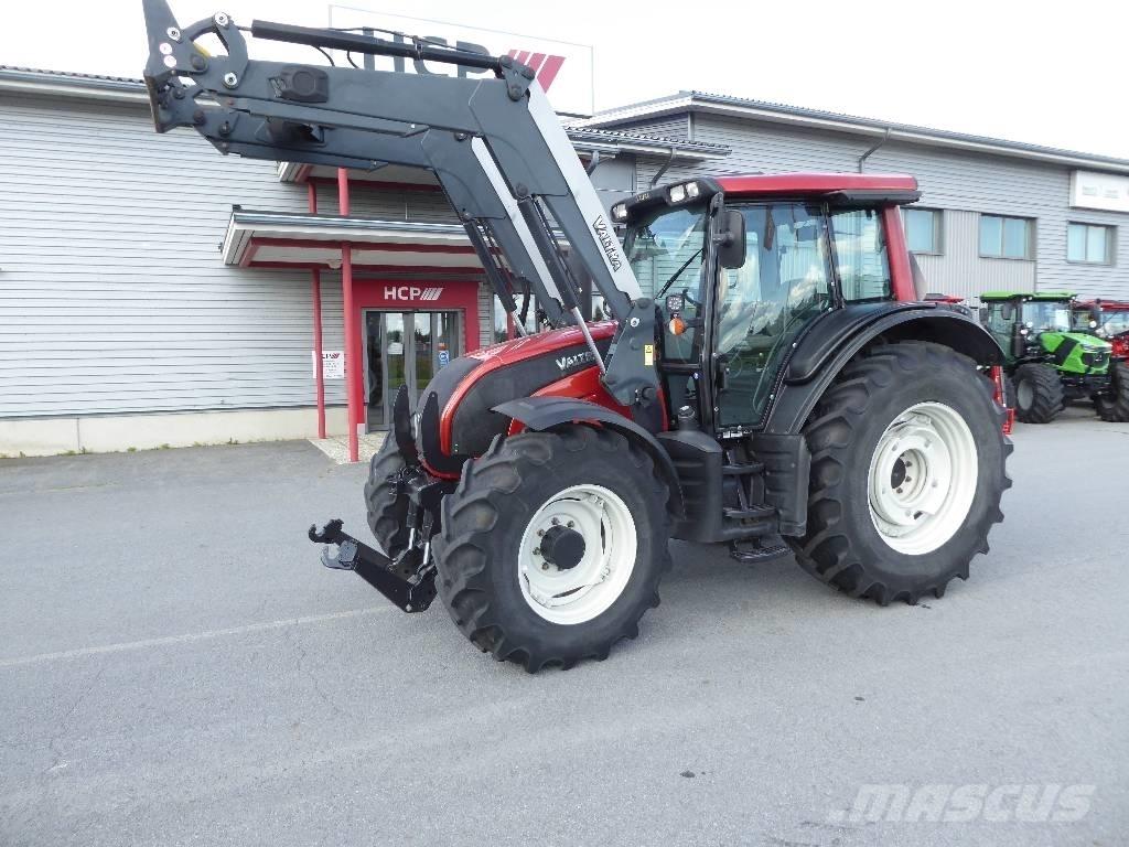 Valtra N141 Advance Traktoriai