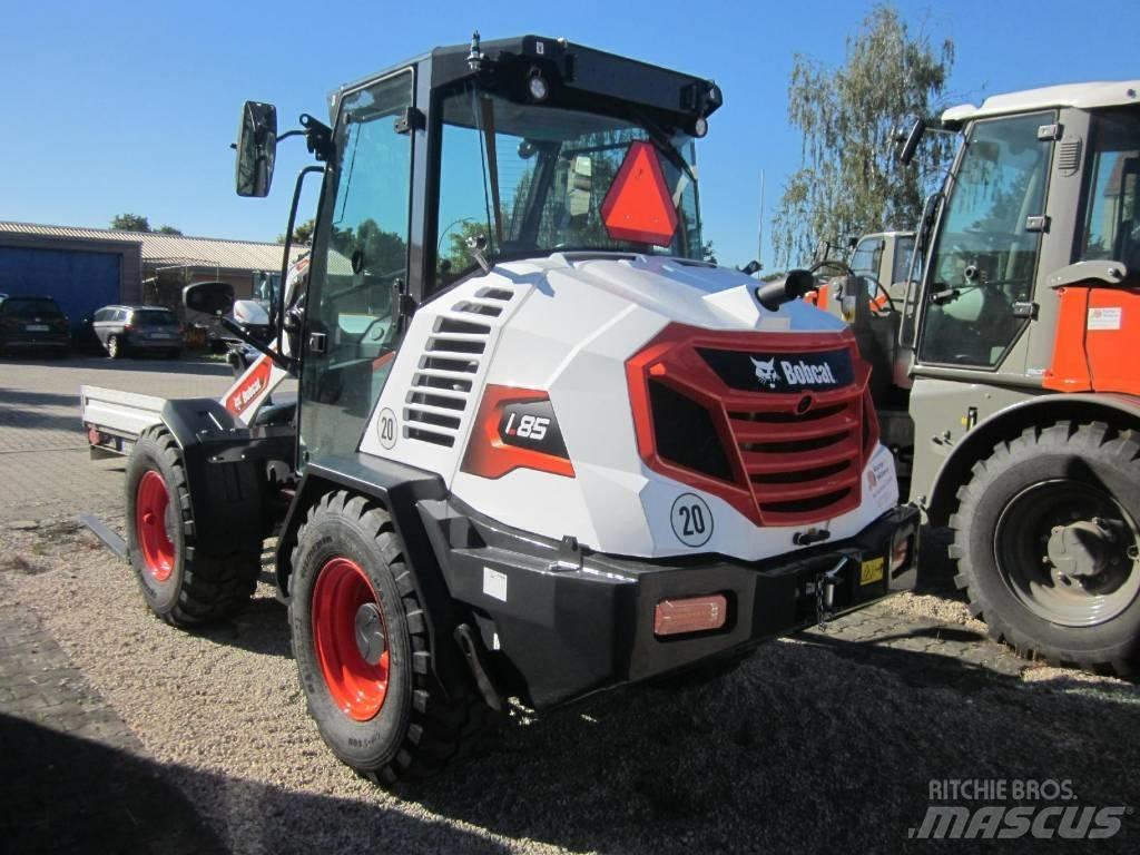 Bobcat L85 Krautuvai su šoniniu pasukimu