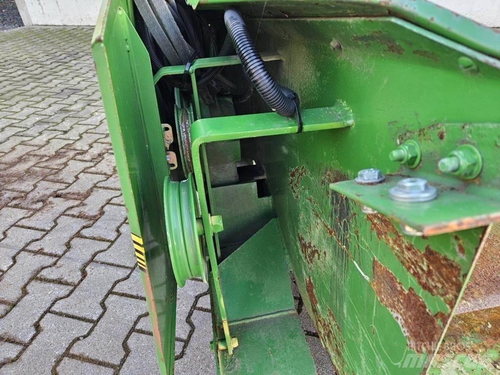 Zürn PROFI JD 800 Derliaus nuėmimo kombainų priedai
