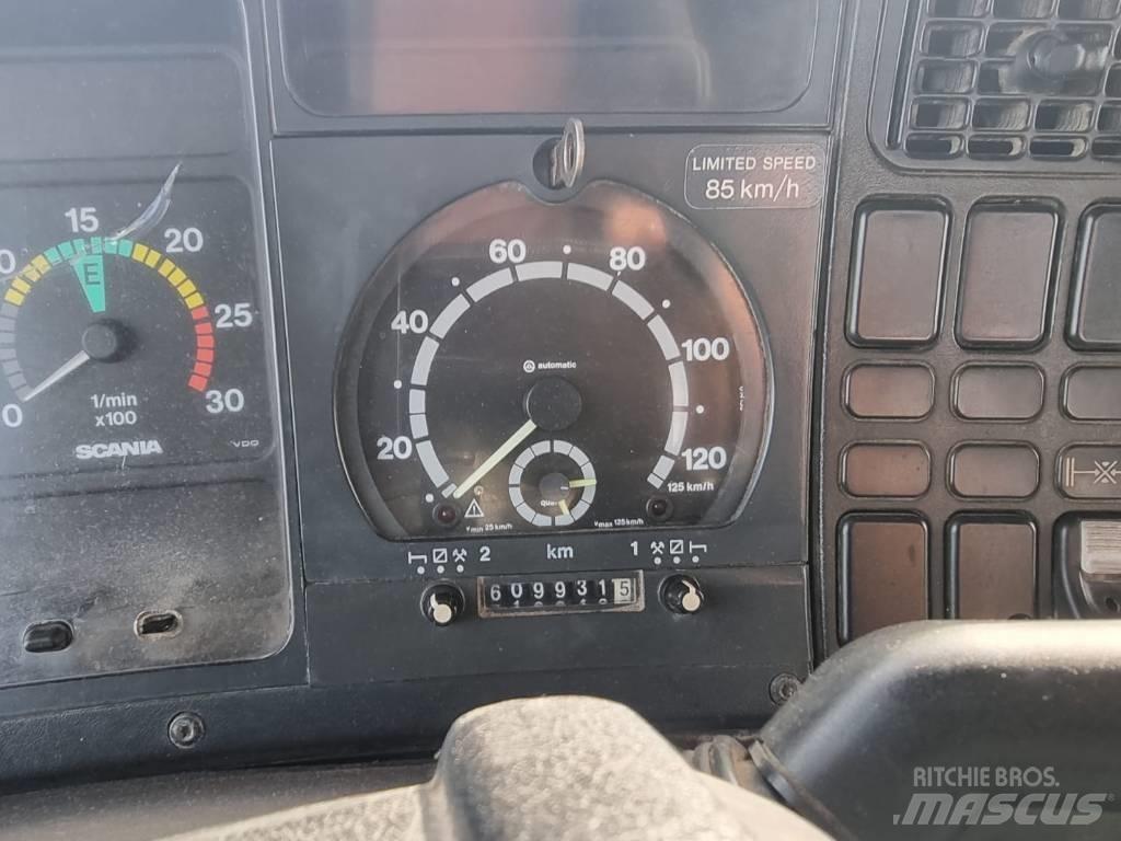 Scania 94L Konteinerių nuožulnaus pakėlimo ant platformos krautuvai