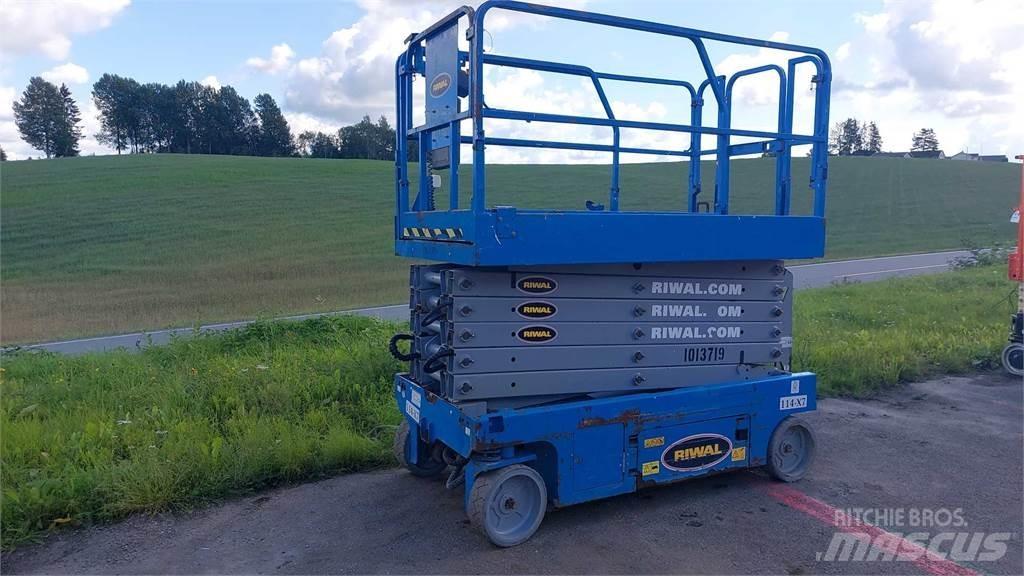 Genie GS4047 Žirkliniai keltuvai