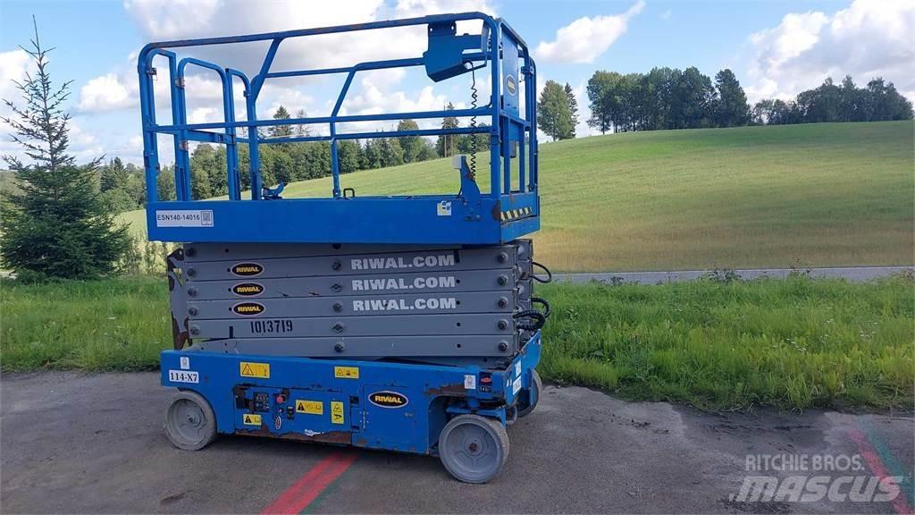 Genie GS4047 Žirkliniai keltuvai
