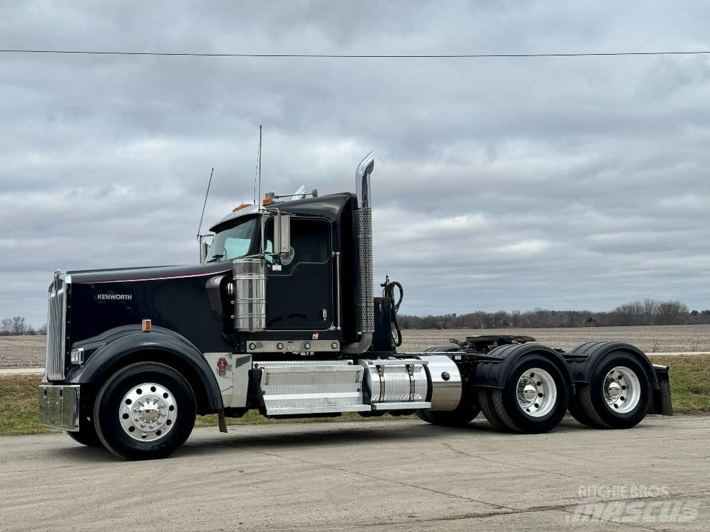 Kenworth W900 Naudoti vilkikai