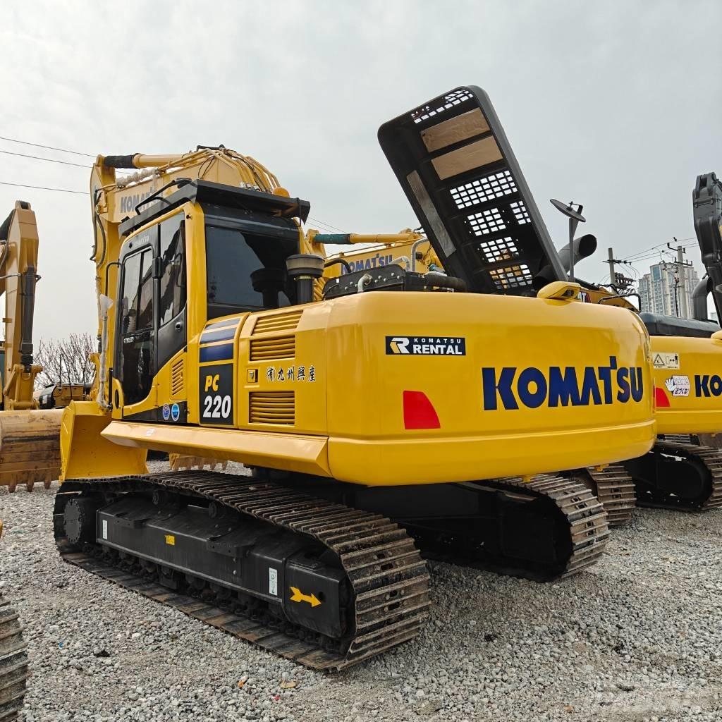 Komatsu 220-8 Vikšriniai ekskavatoriai