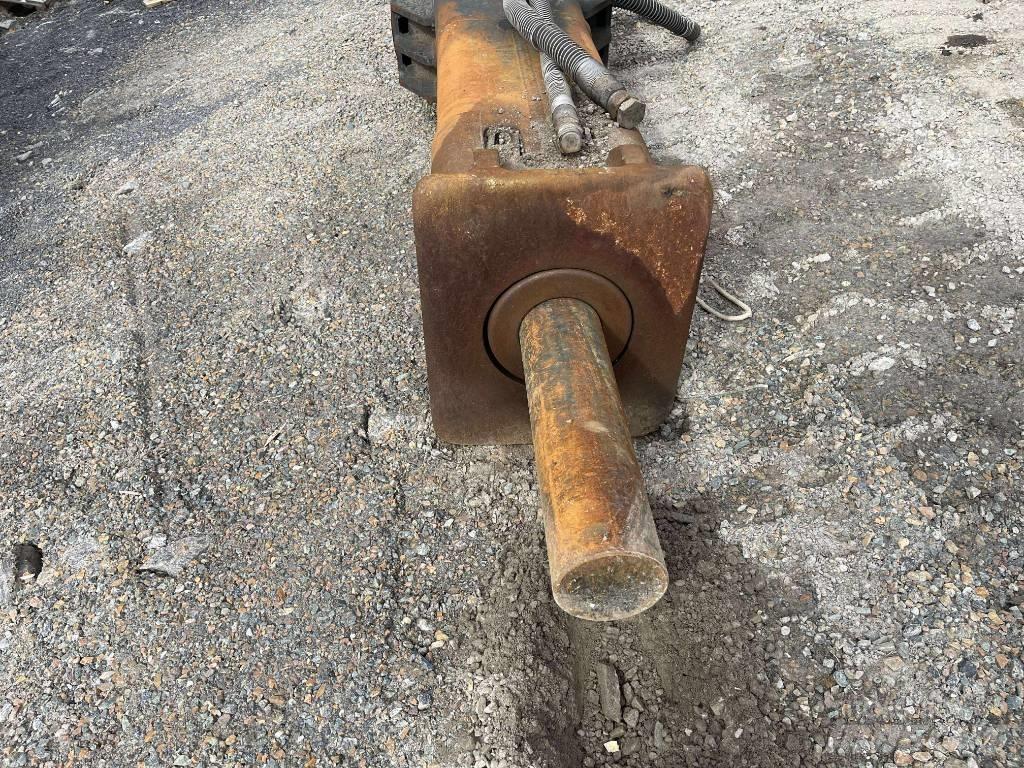 MSB HAMMER MSB710 Hidrauliniai kūjai / Trupintuvai