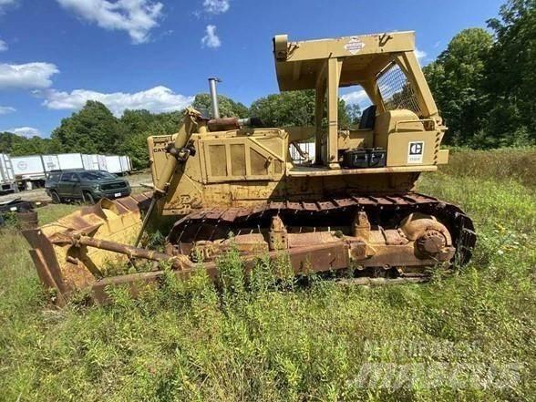 CAT D 8 K Vikšriniai buldozeriai
