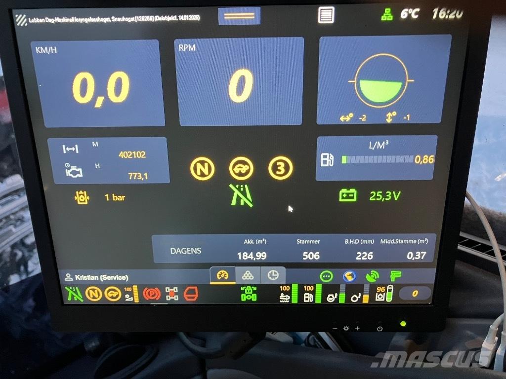 Komatsu 951 Miško technika (Harvesteriai)
