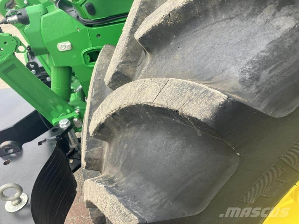 John Deere 6M250 Traktoriai