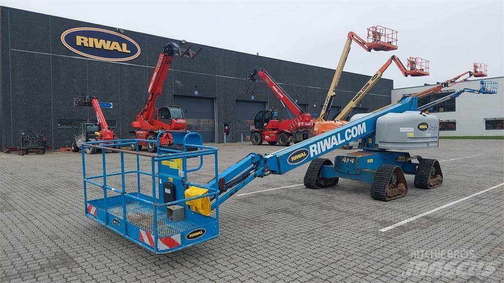 Genie S45TRAXG Kiti keltuvai ir platformos