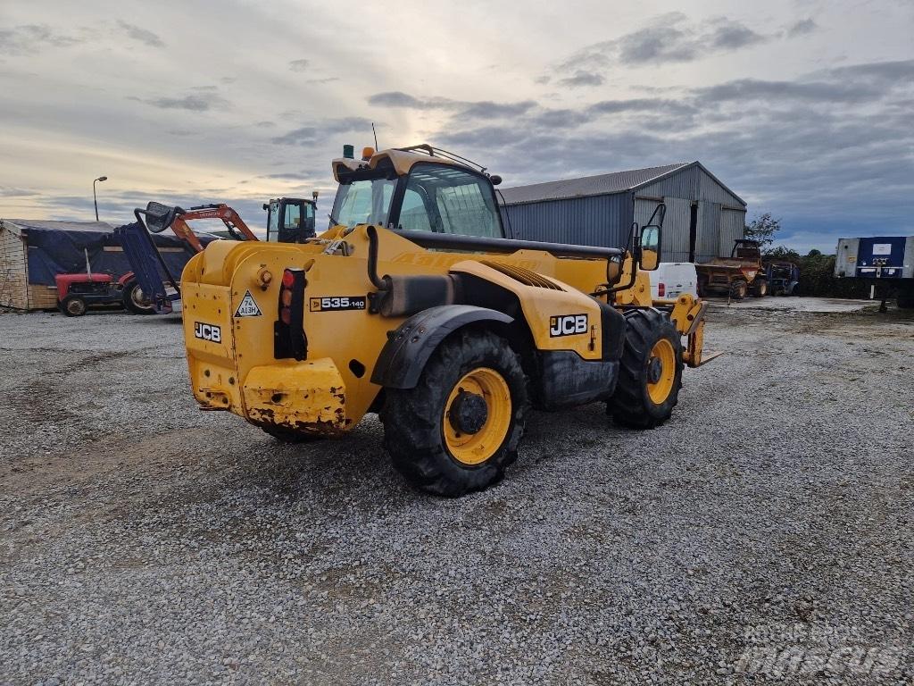 JCB 535140 Teleskopiniai krautuvai