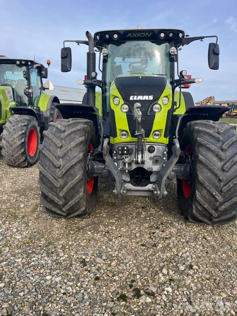 CLAAS AXION 870 Traktoriai