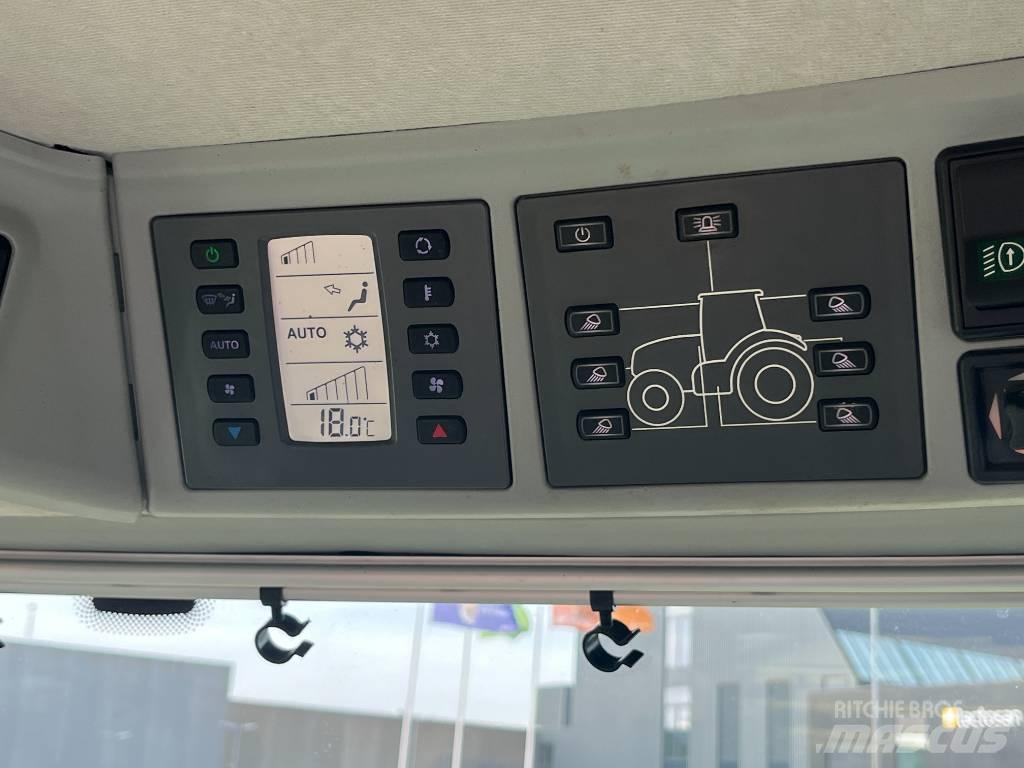 CLAAS AXION 870 Traktoriai