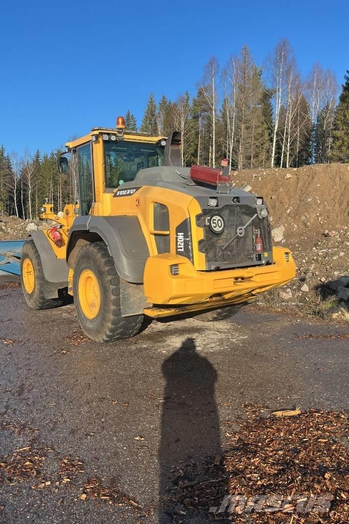 Volvo L 120 H Naudoti ratiniai krautuvai