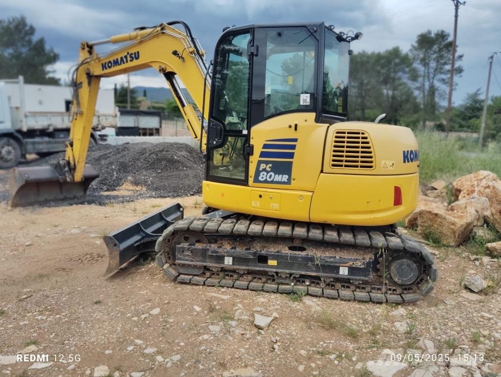 Komatsu PC 80 MR Vidutinės galios ekskavatoriai 7-12 t