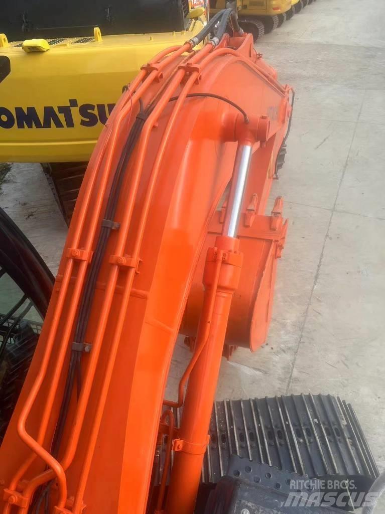 Hitachi ZX 120 Vikšriniai ekskavatoriai