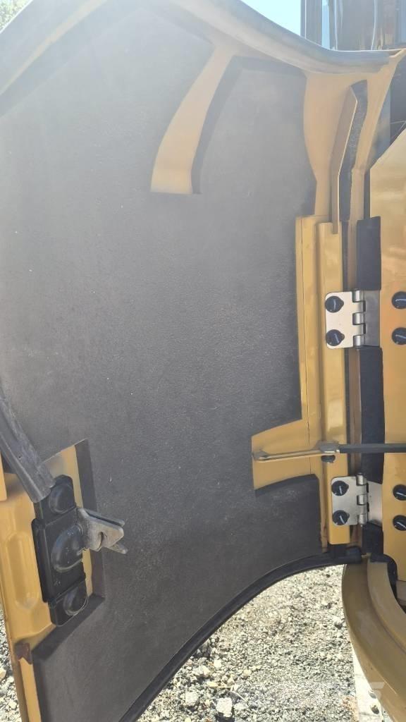 CAT 308 E 2 CR Vidutinės galios ekskavatoriai 7-12 t