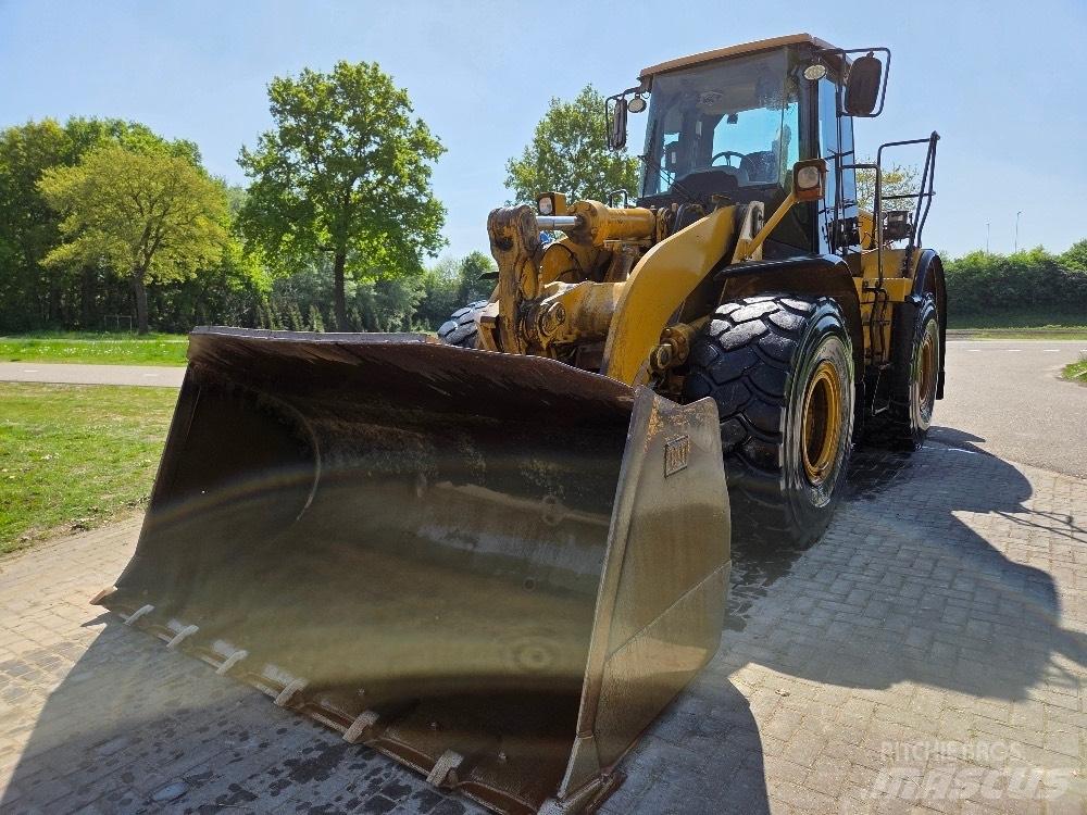 CAT 962H Naudoti ratiniai krautuvai