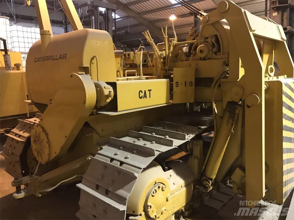 CAT D 6 C vamzdžių klotuvų buldozeriai