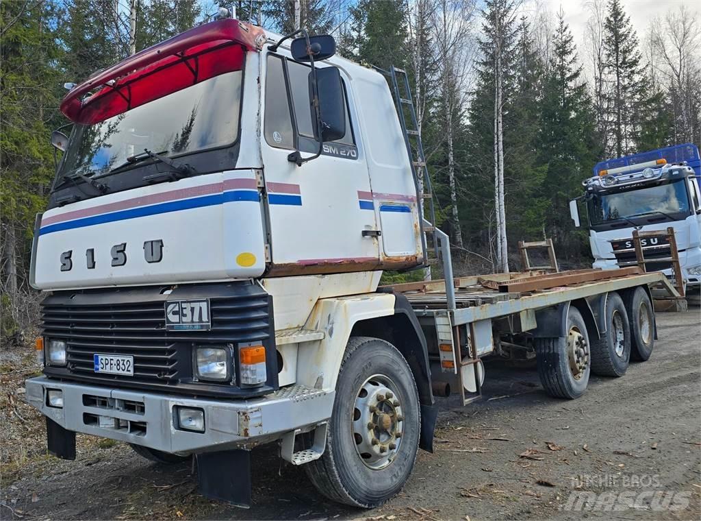 Sisu Sm 270 8X2 Miško mašinų transportavimo sunkvežimiai