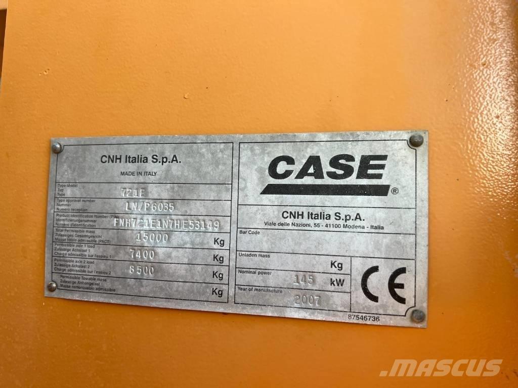 CASE 721E Naudoti ratiniai krautuvai