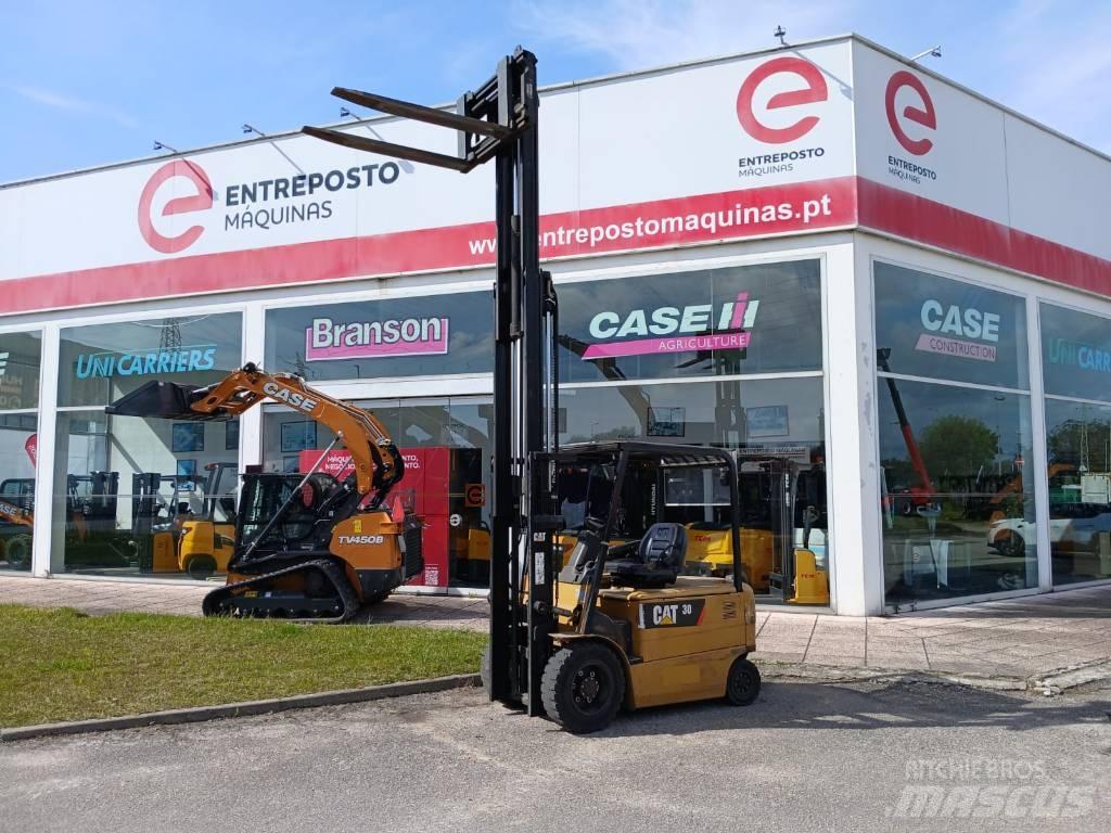 CAT EP 30 K PAC Elektriniai šakiniai krautuvai