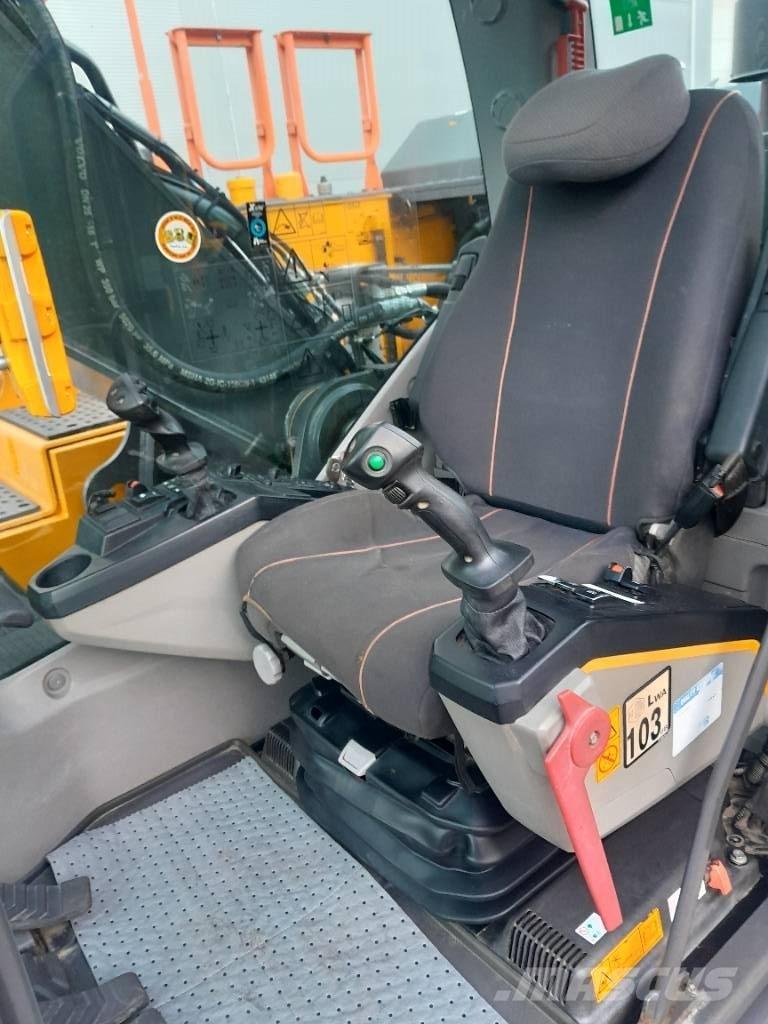 Volvo EC250EL Vikšriniai ekskavatoriai