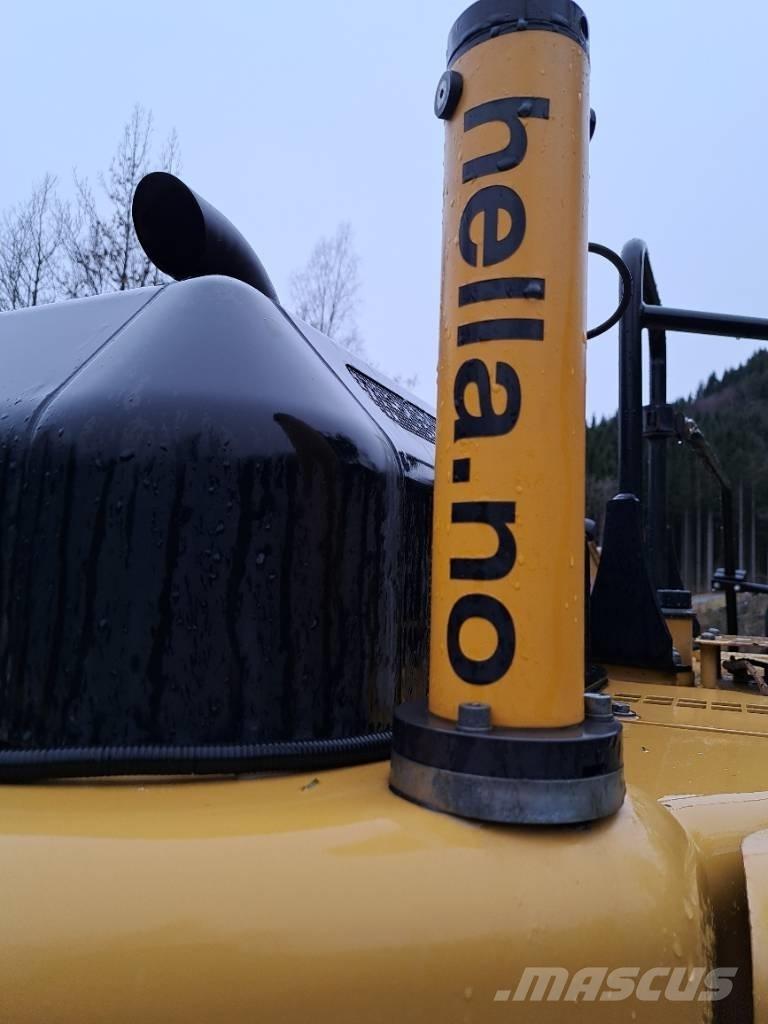 CAT 325 FL CR Vikšriniai ekskavatoriai