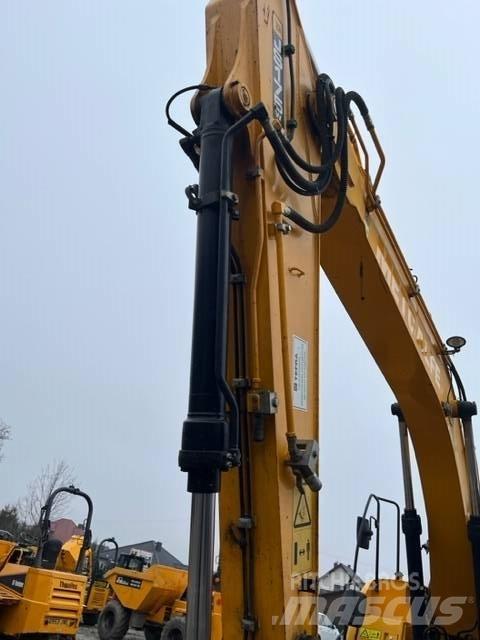 JCB JS 175 W Ratiniai ekskavatoriai