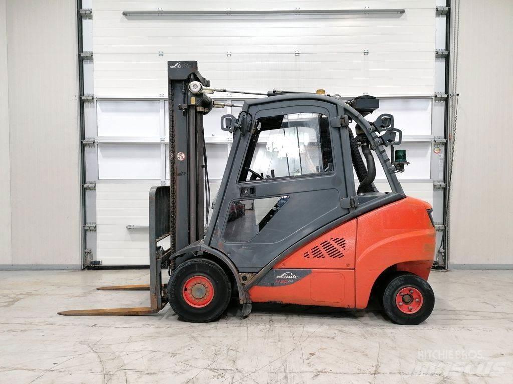 Linde H30D-02 Dyzeliniai krautuvai