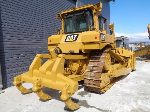 CAT D 6 T XL Buldozeriai
