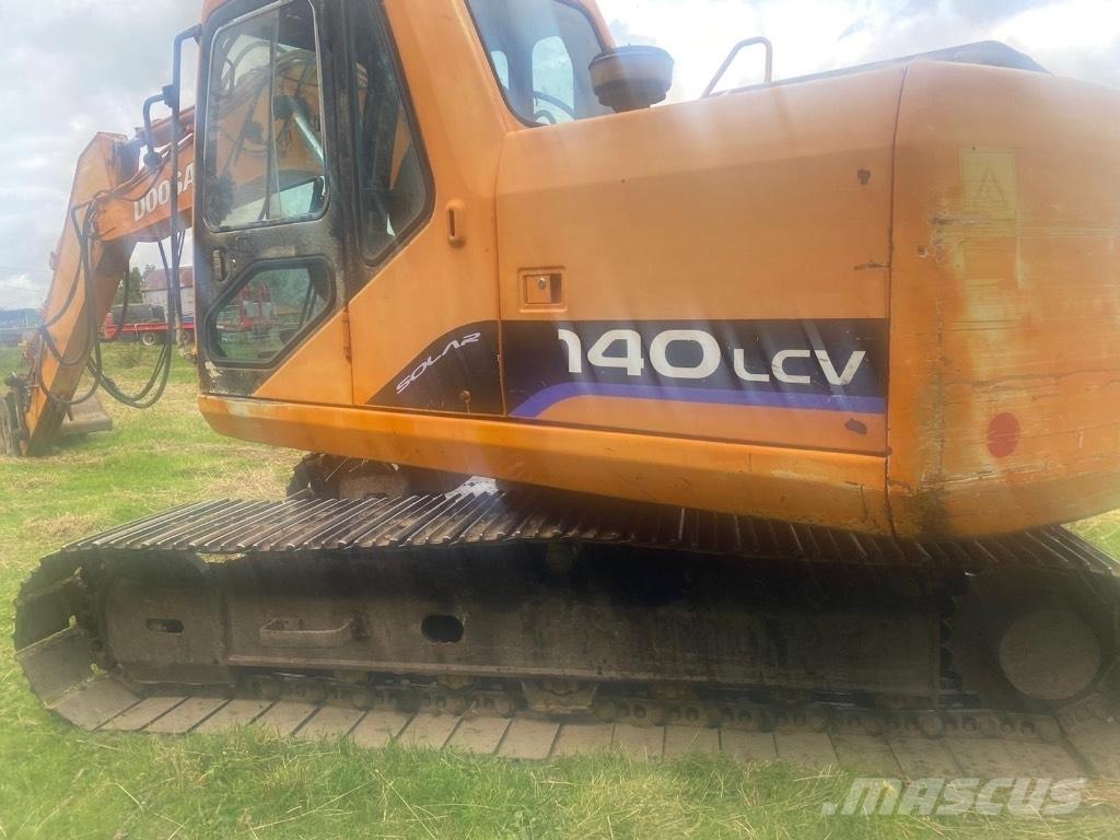 Doosan DX 140 Ratiniai ekskavatoriai