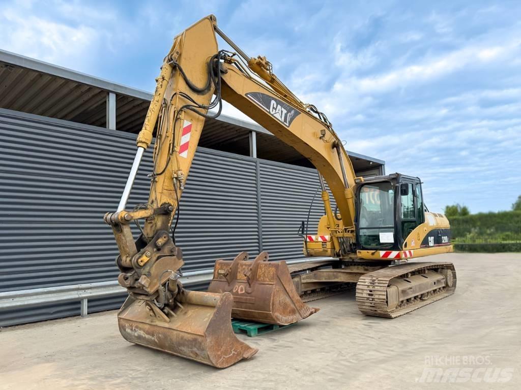 CAT 320 DL Vikšriniai ekskavatoriai