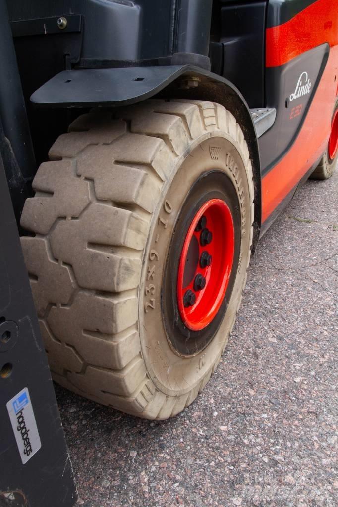 Linde E30-01 Elektriniai šakiniai krautuvai