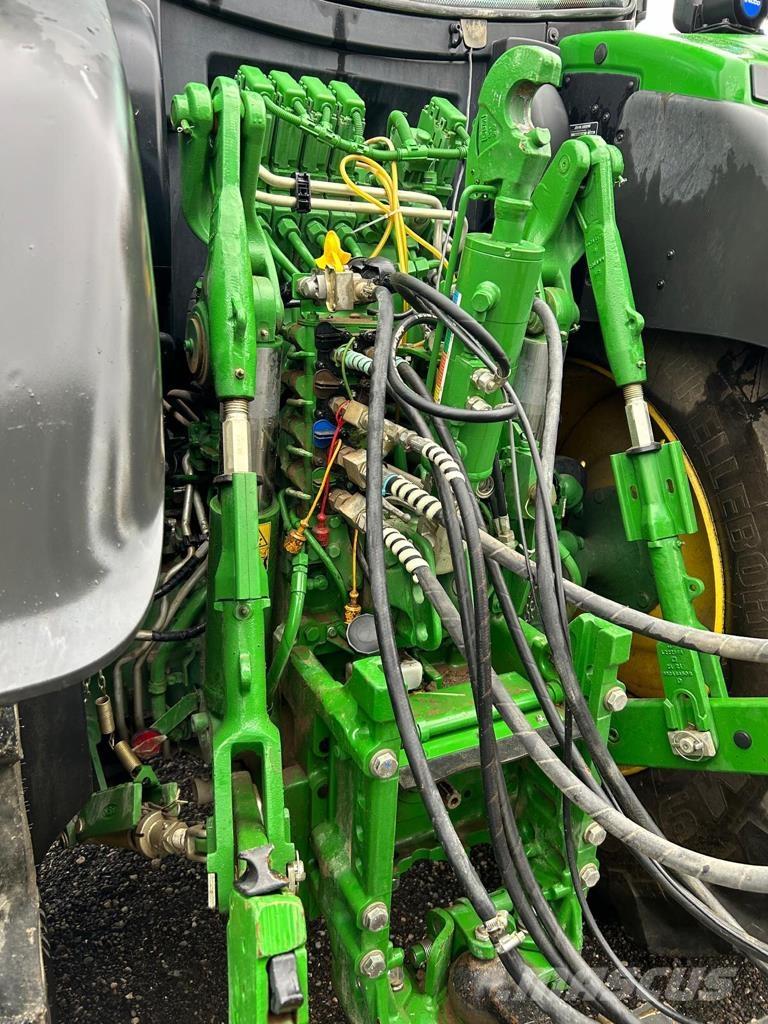 John Deere 6R 195 Traktoriai