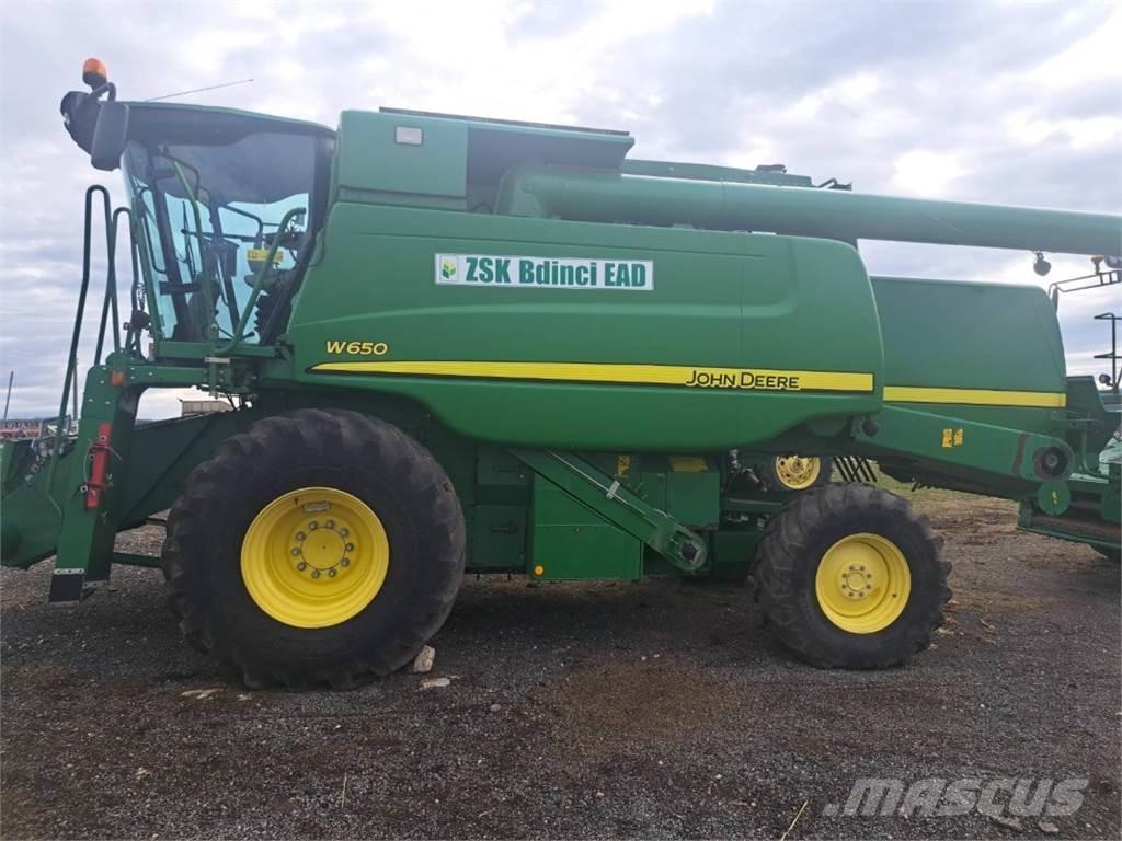 John Deere W650 Derliaus nuėmimo kombainai