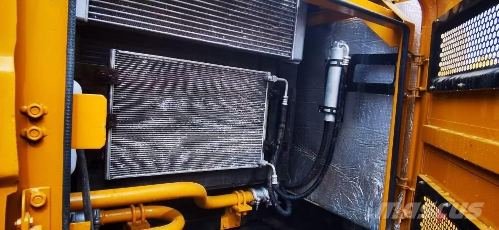 Sany SY 235 C Vikšriniai ekskavatoriai