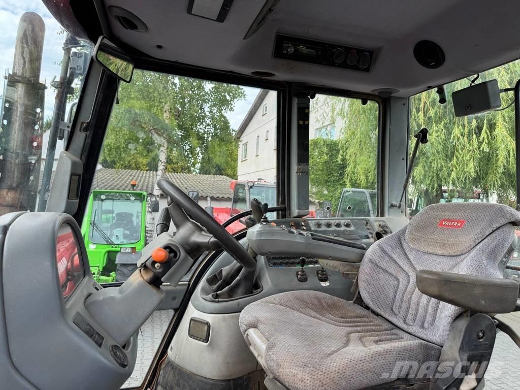 Valtra T160 HiTECH Traktoriai