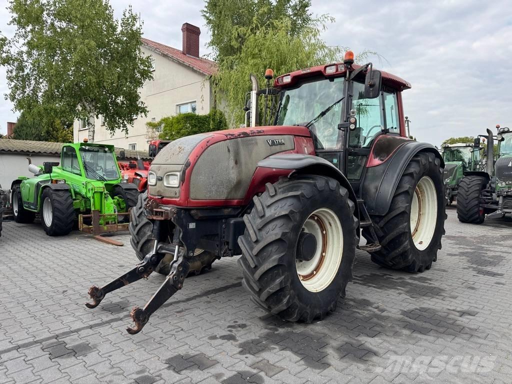 Valtra T160 HiTECH Traktoriai