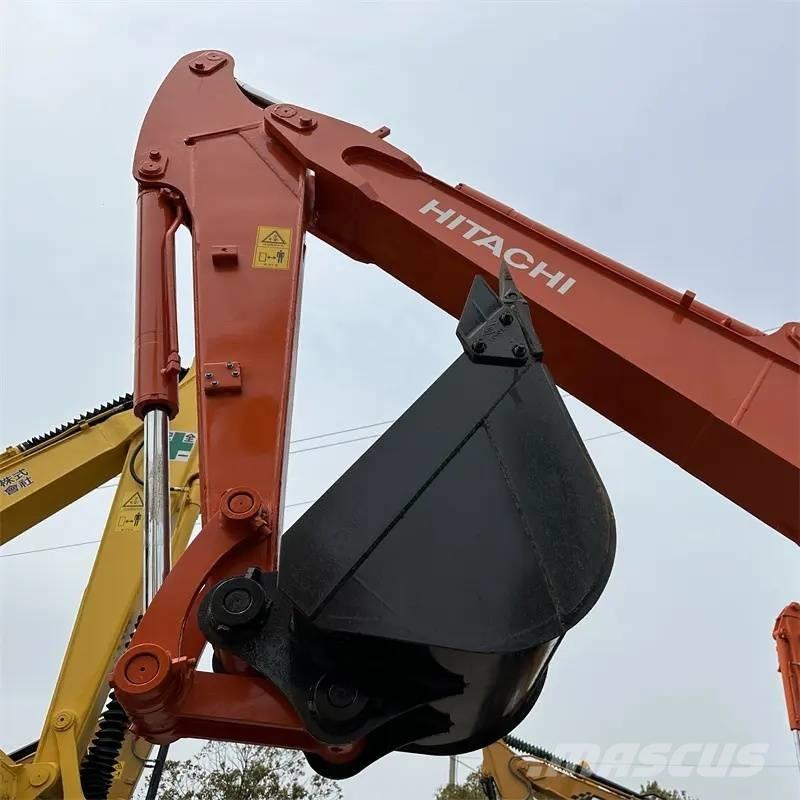 Hitachi ZX60 Mini ekskavatoriai < 7 t
