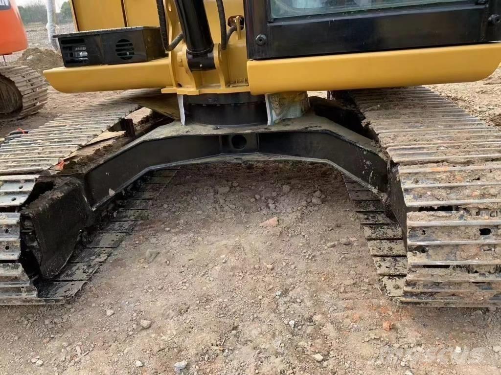 CAT 307 Mini ekskavatoriai < 7 t