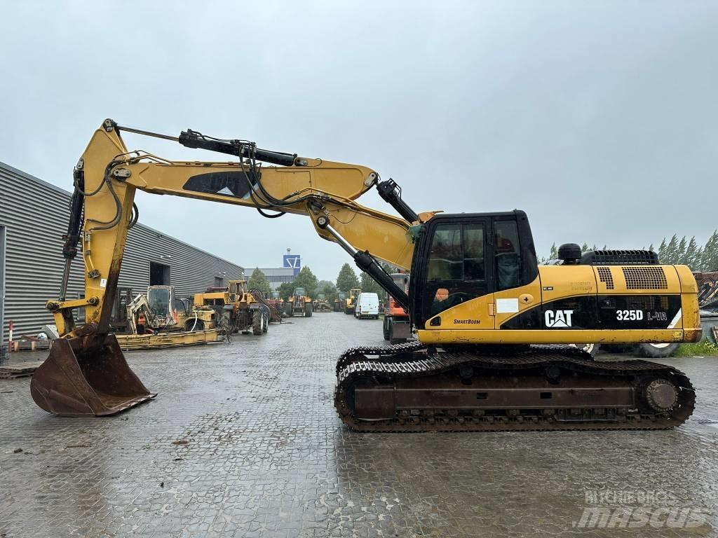 CAT 325DL Vikšriniai ekskavatoriai