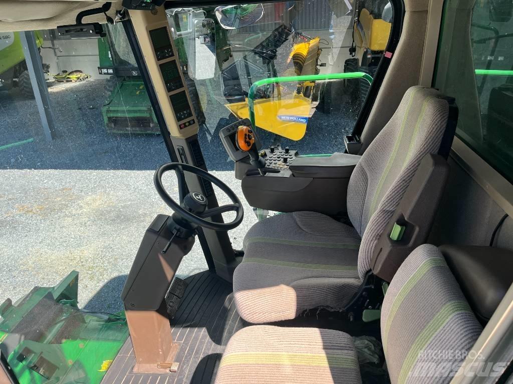 New Holland CX 6090 Derliaus nuėmimo kombainai