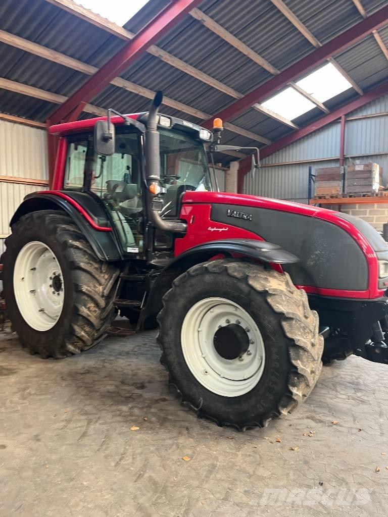 Valtra T 191 Traktoriai
