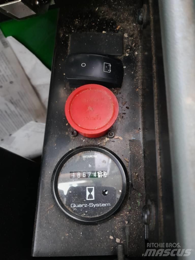 John Deere 1010 E Naudoti miškovežiai (Forvarderiai)