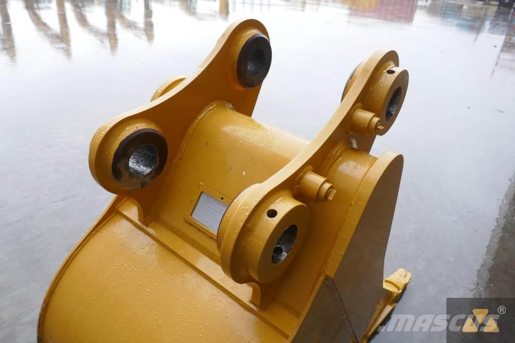 CAT 320 Bucket Kaušai