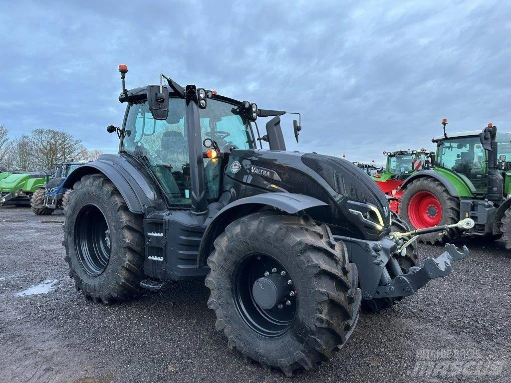 Valtra T 235 Direct Traktoriai