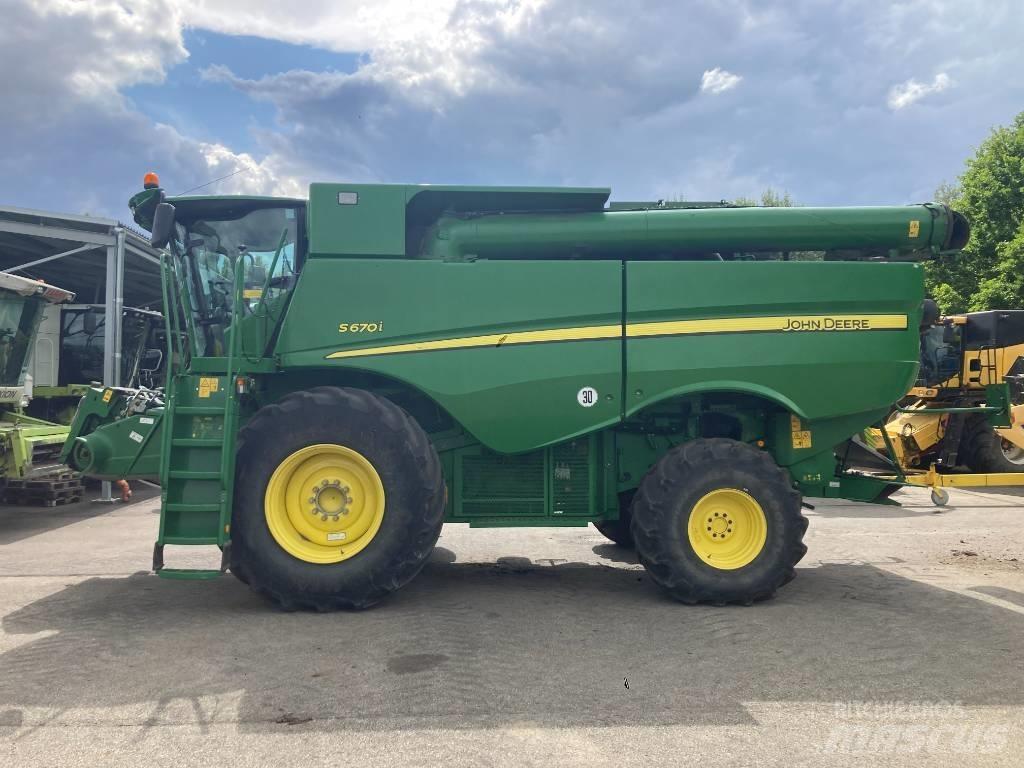 John Deere S 670 i Derliaus nuėmimo kombainai