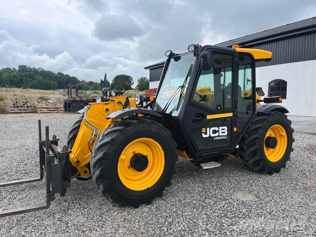 JCB 527-58 Agri Plus Teleskopiniai krautuvai